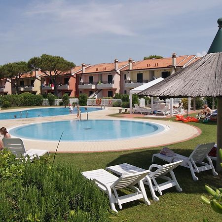 Appartamenti In Residence Portosole E Residence Tamerici Con Piscina-Cavallino Treporti Exteriör bild