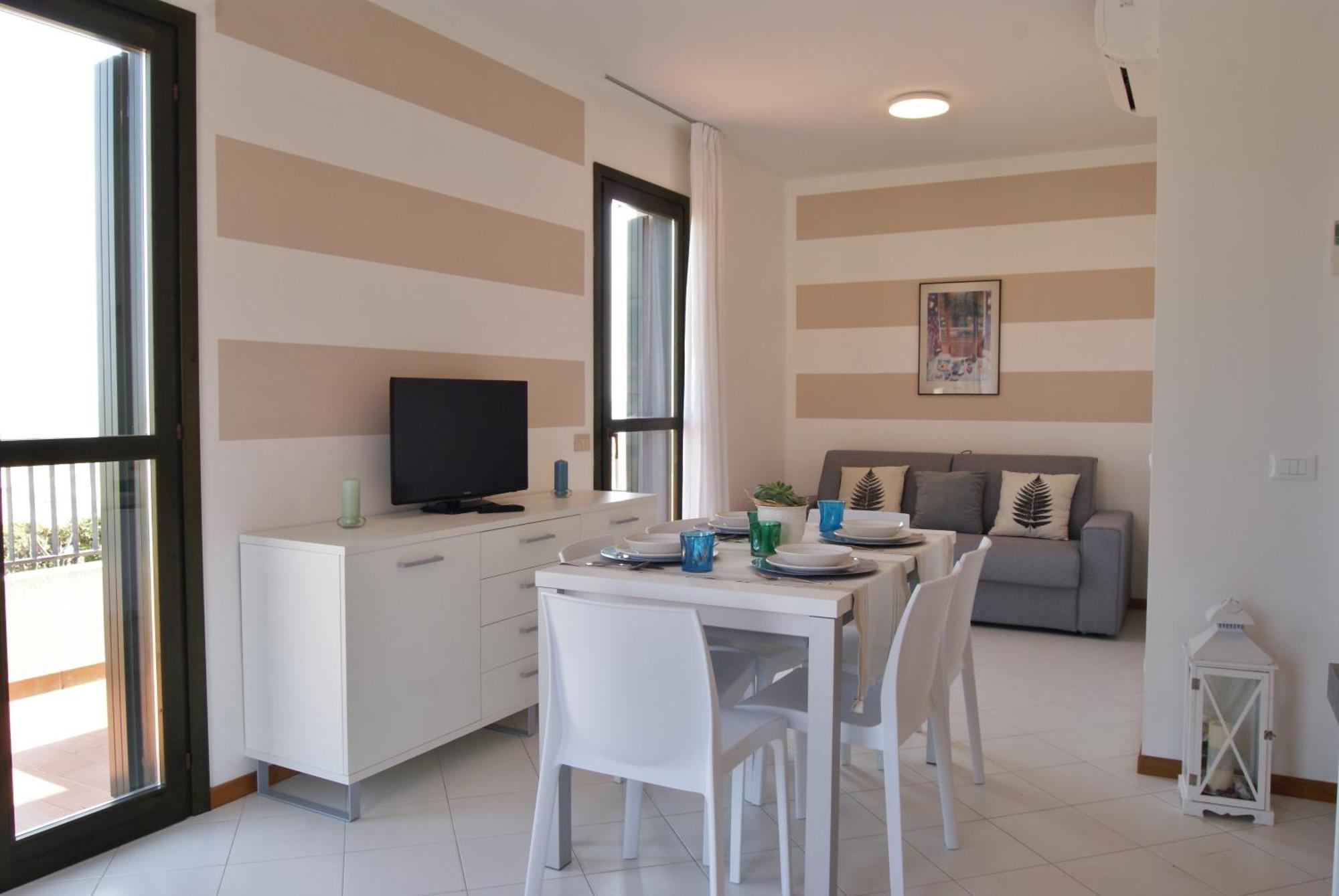 Appartamenti In Residence Portosole E Residence Tamerici Con Piscina-Cavallino Treporti Exteriör bild