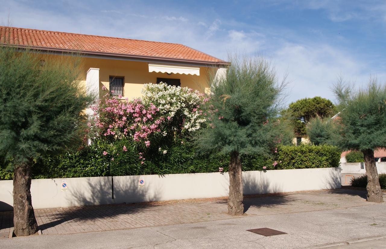 Appartamenti In Residence Portosole E Residence Tamerici Con Piscina-Cavallino Treporti Exteriör bild